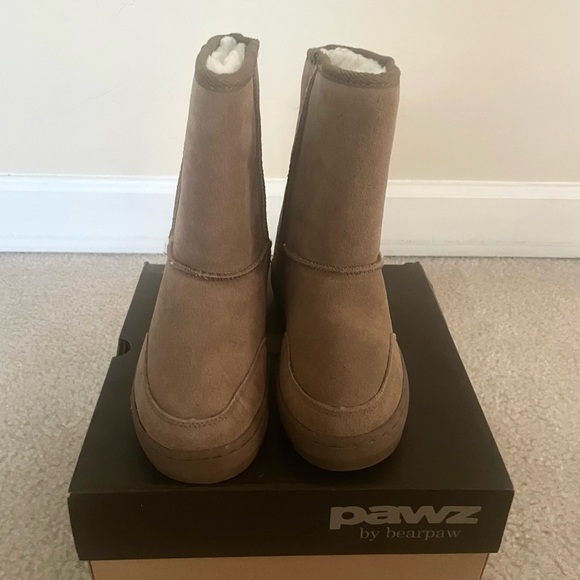 NWT PAWZ Bearpaw Laguna Brown Boots - Picture 5 of 8